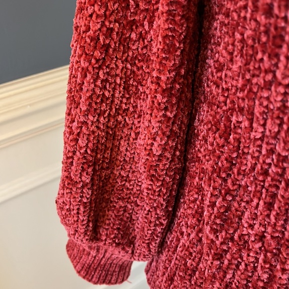 Cozy Rich Chenille Plush Cowl Neck Sweater Womens Medium Rust - Picture 7 of 15